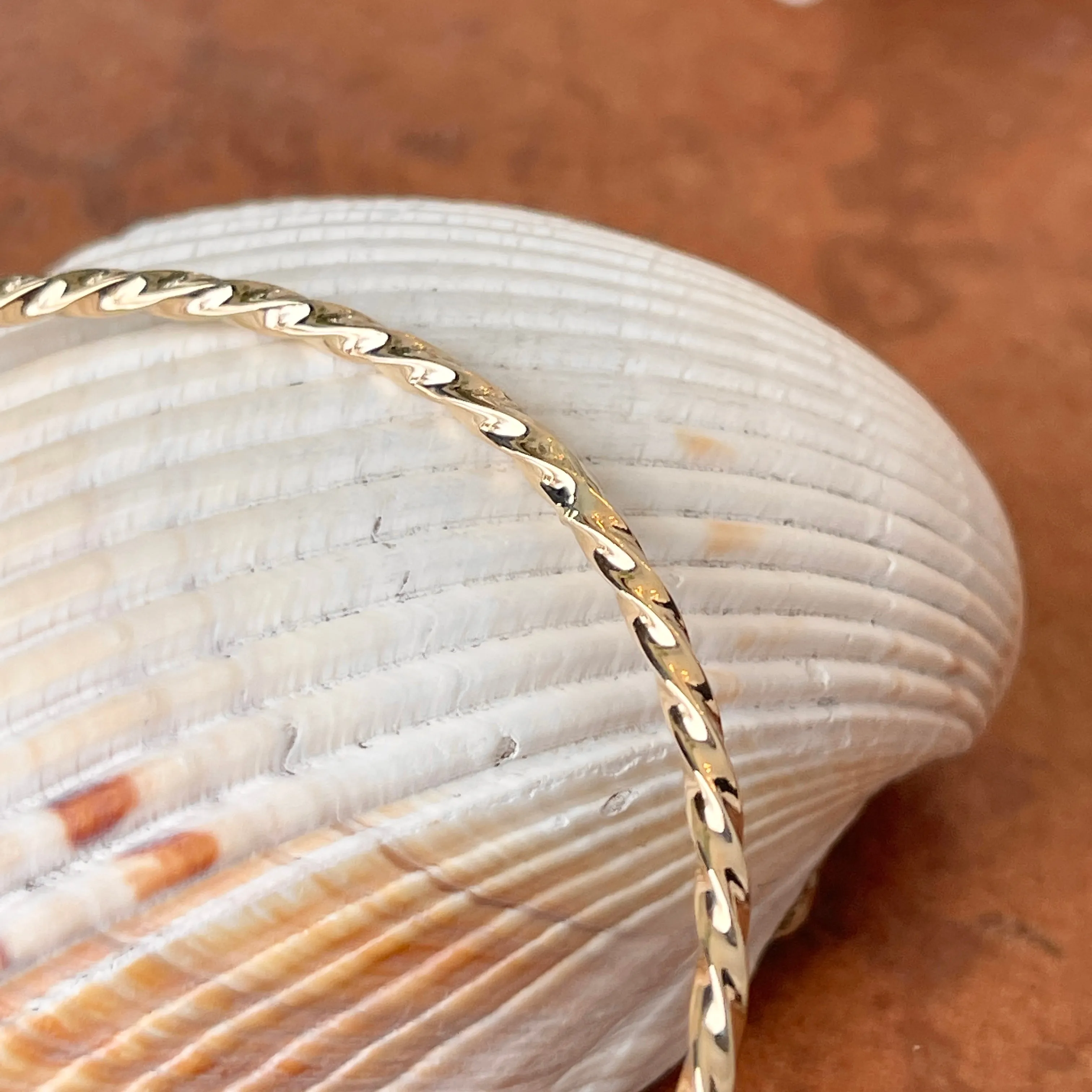 14KT Yellow Gold Twisted 2.5mm Slip On Bangle Bracelet
