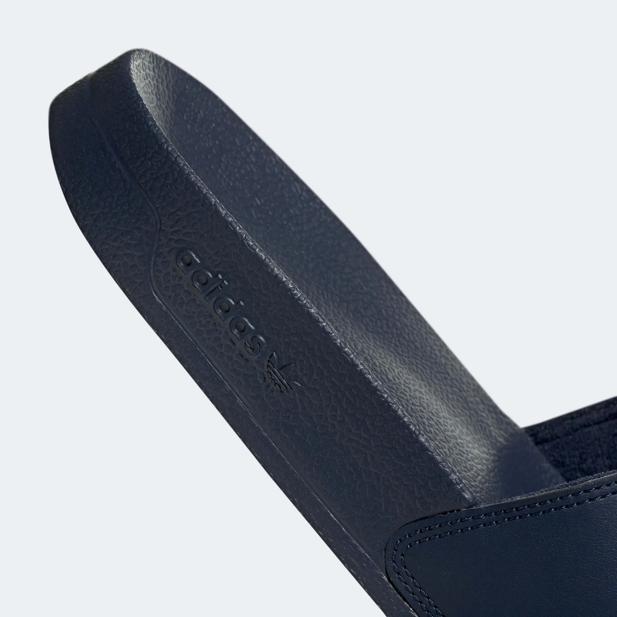 Adidas Originals Adilette Lite Slides collegiate navy