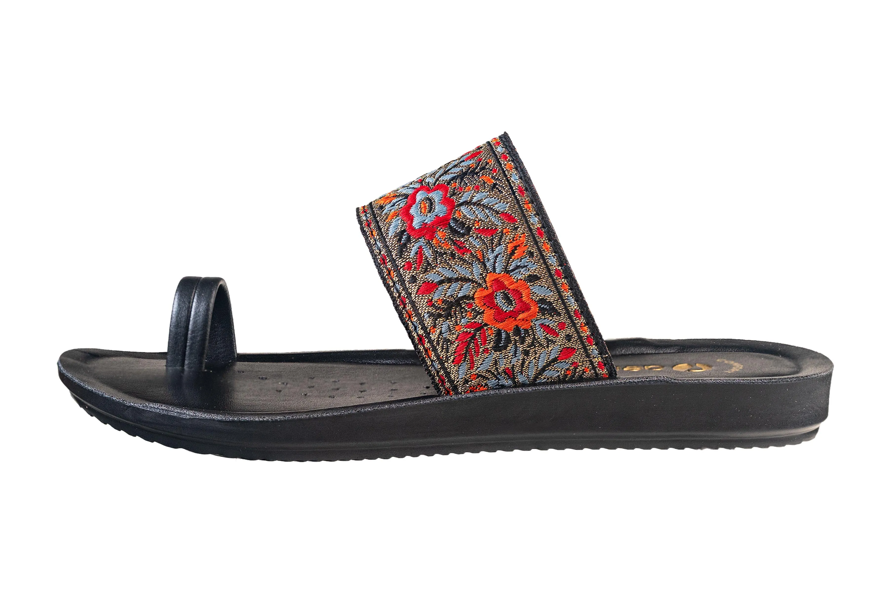 Aeroblu Ladies Black Chappal PU (Cs Pu C Prt9)