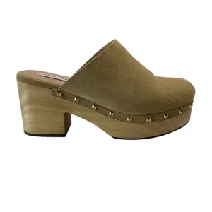ANTHROPOLOGIE X STEVE MADDEN Brooklyn Clog Taupe Suede Leather Size 7.5