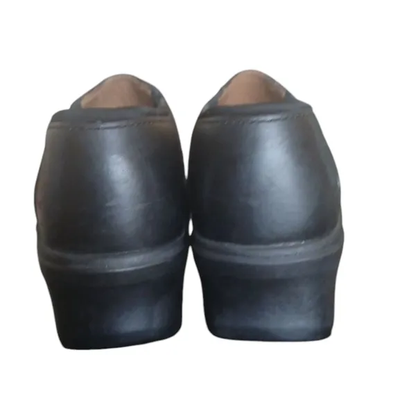 ARIAT Black Leather Safety Clog Womens Slip-On Steel Toe Work Shoe Size 6.5
