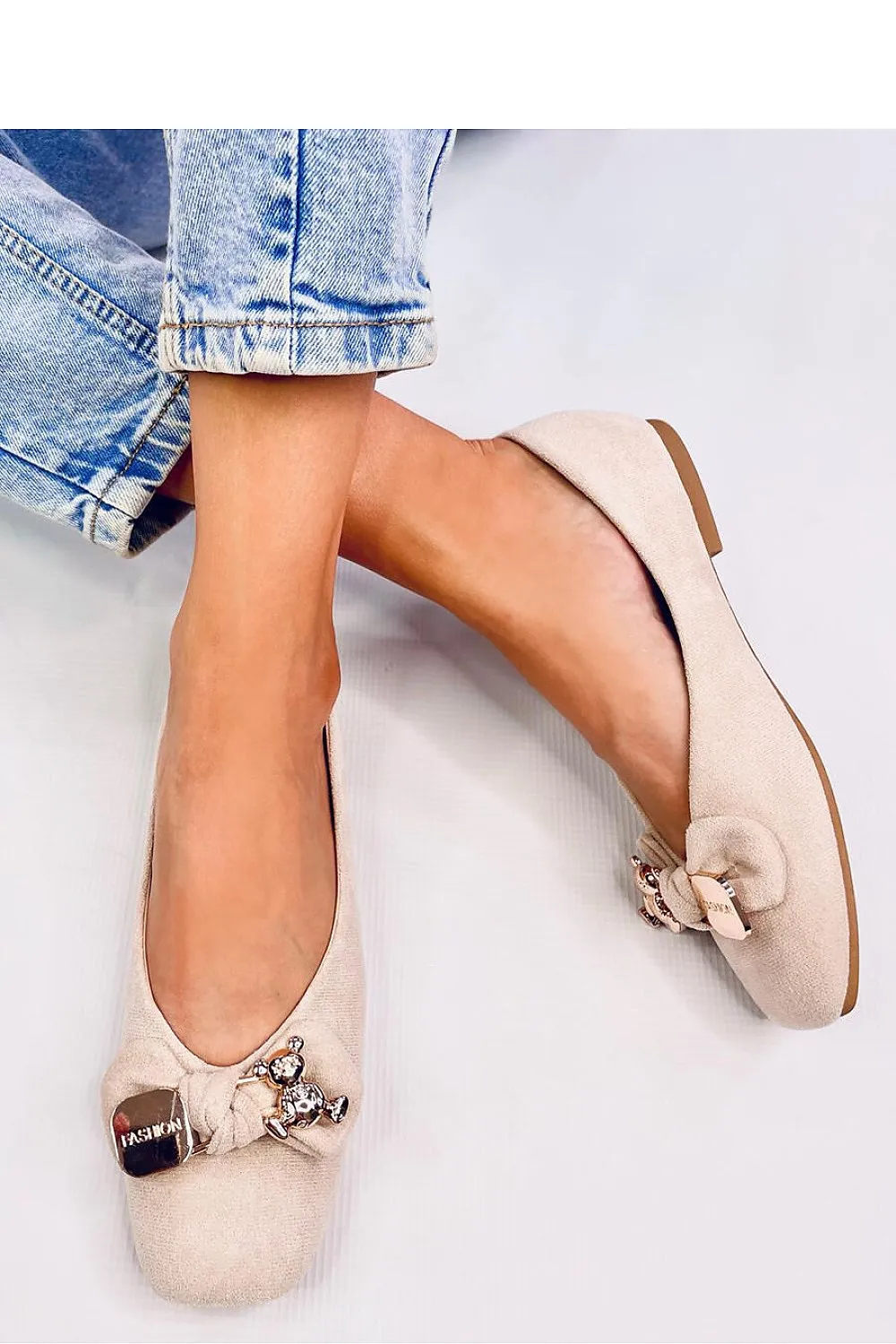 Ballet flats