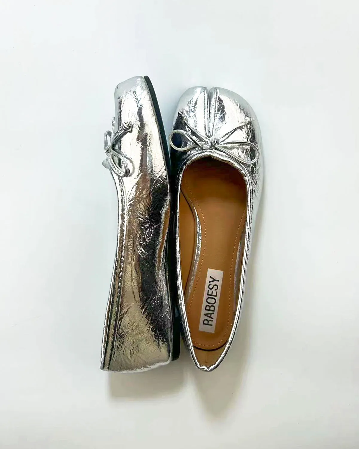 Bow Tie Tabi Flats