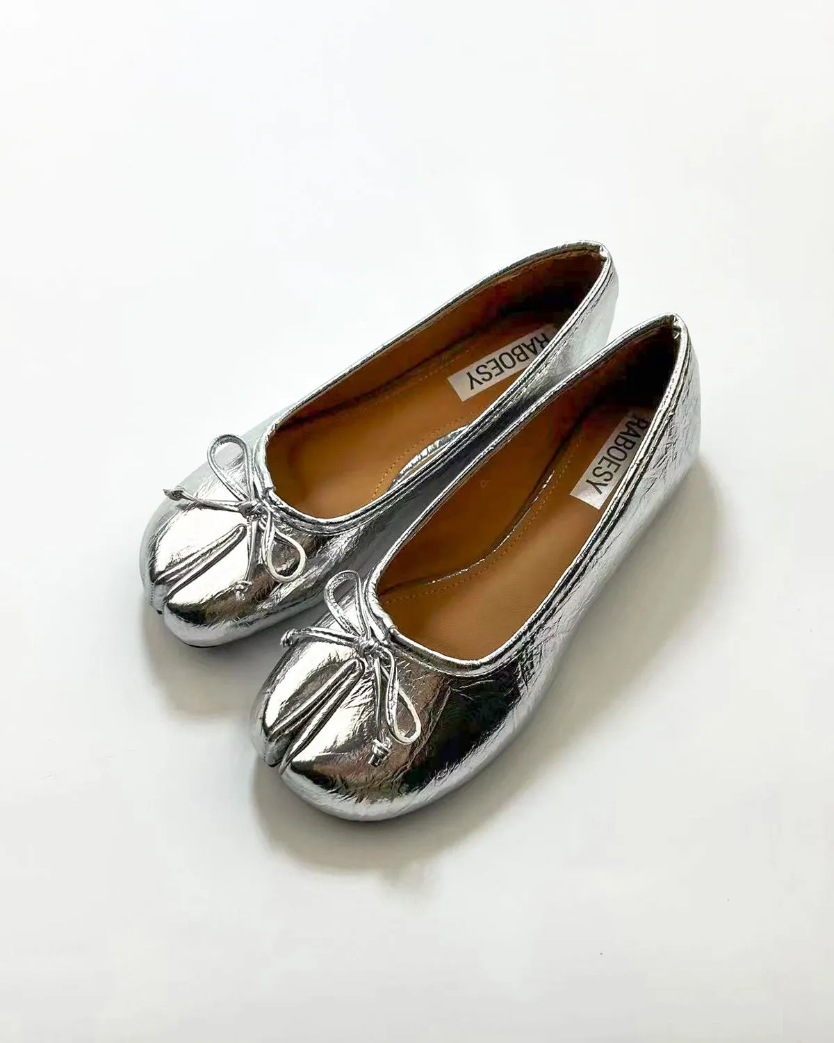 Bow Tie Tabi Flats