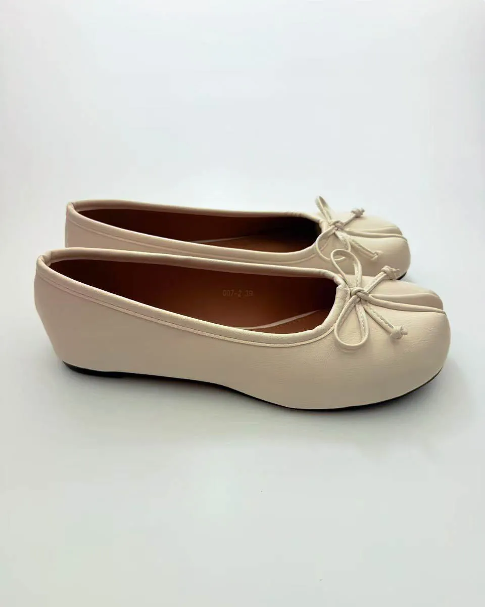 Bow Tie Tabi Flats