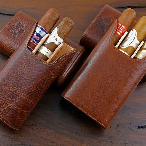 Brizard and Co The "Show Band" 3 Cigar Case - Antique Saddle Leather