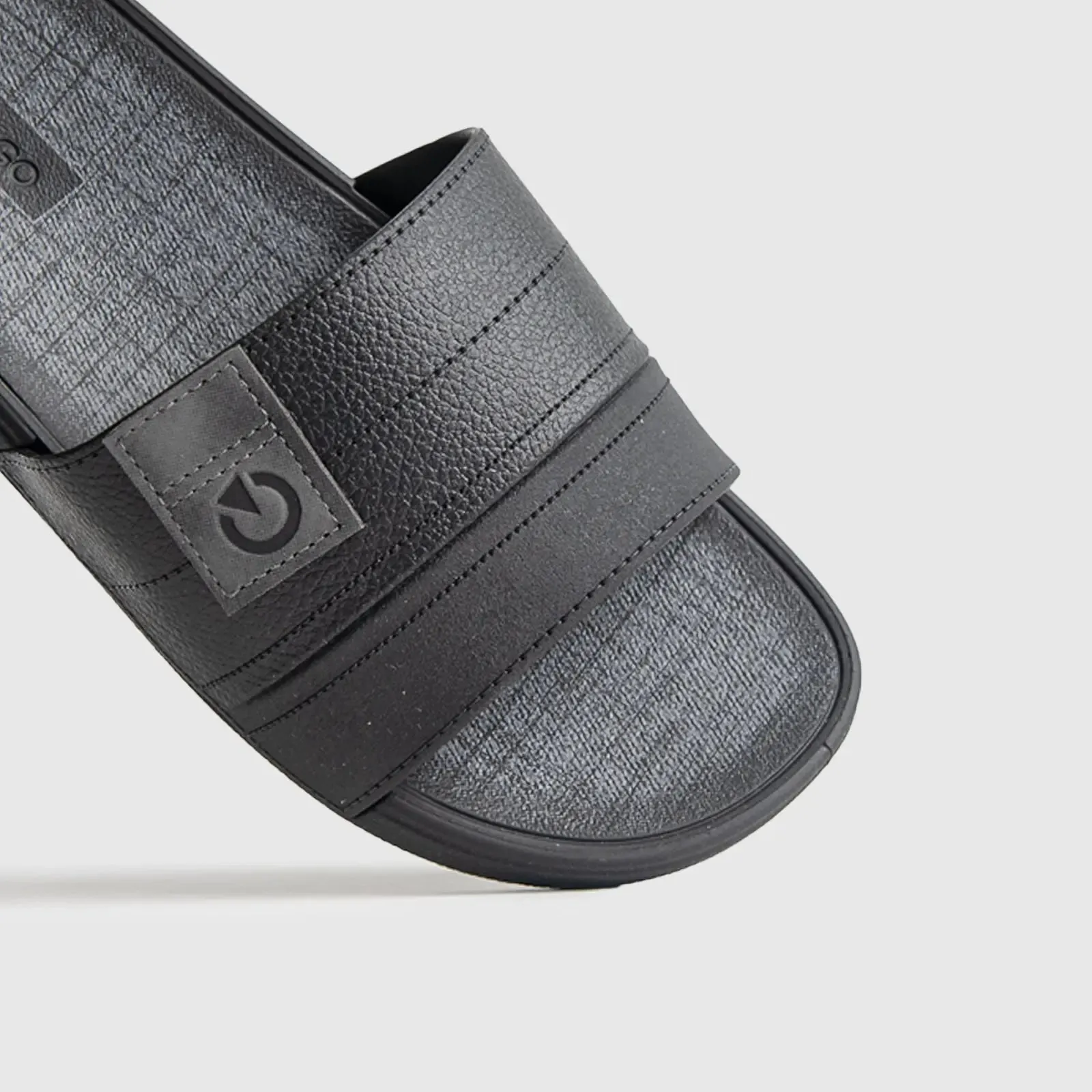 Cartago Dakar Slide Black 11521