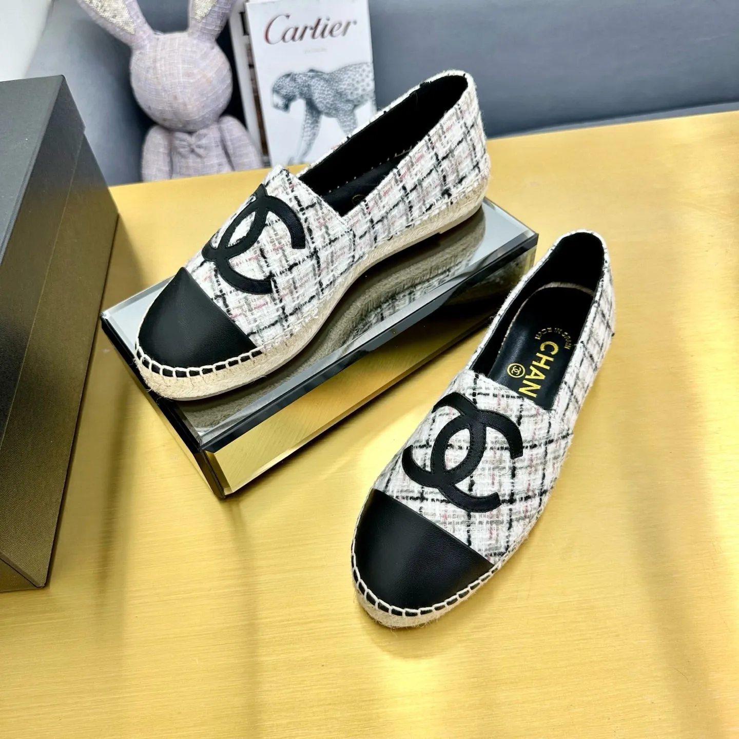 CC 25s Slip–on Espadrilles White Moss Green Tweed 297820