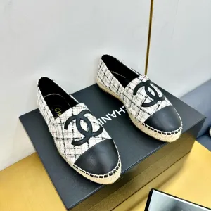 CC 25s Slip–on Espadrilles White Moss Green Tweed 297820