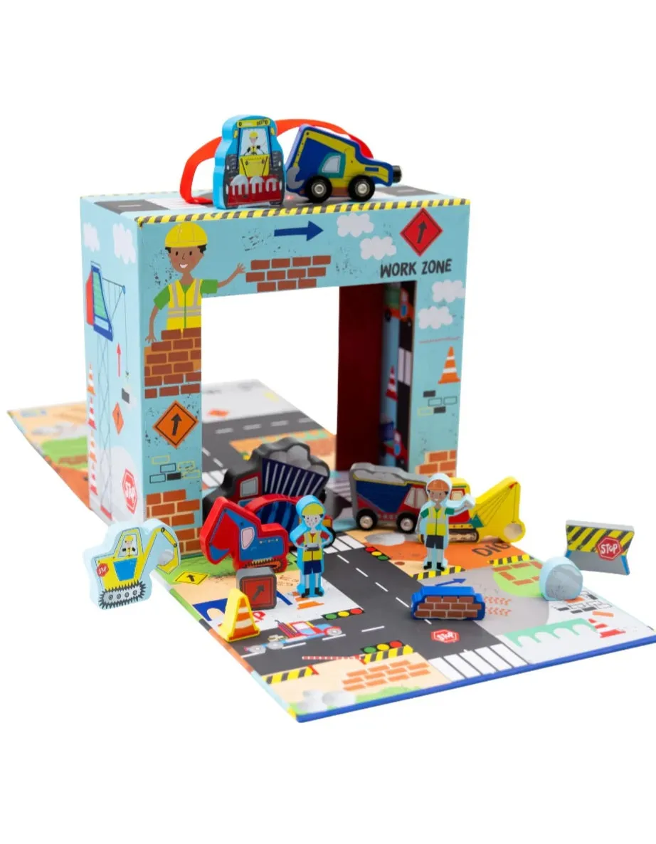 Construction Playbox w/ 15 Wood Pieces