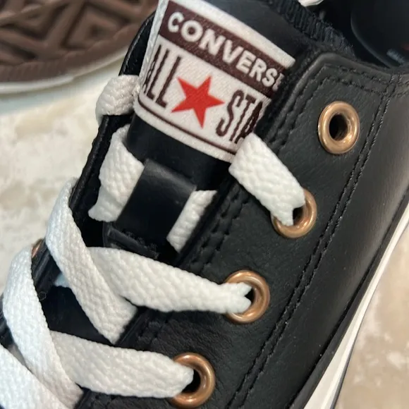 Converse Chuck Taylor All Star Unisex Black Junior Size 11.5