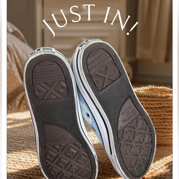 CONVERSEYOUNGER KIDS CHUCK TAYLOR ALL STAR CLOUDY