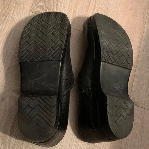 DANSKO PRO Black Pebbled Leather Slip On Nursing Medical Clog 45 12