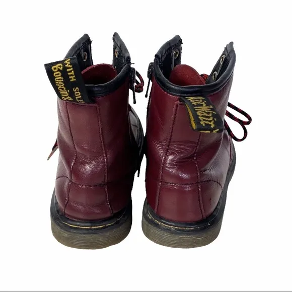Dr. Martens 1460 Cherry Red Junior Delaney Boot