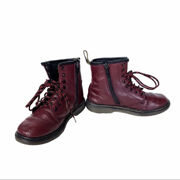 Dr. Martens 1460 Cherry Red Junior Delaney Boot