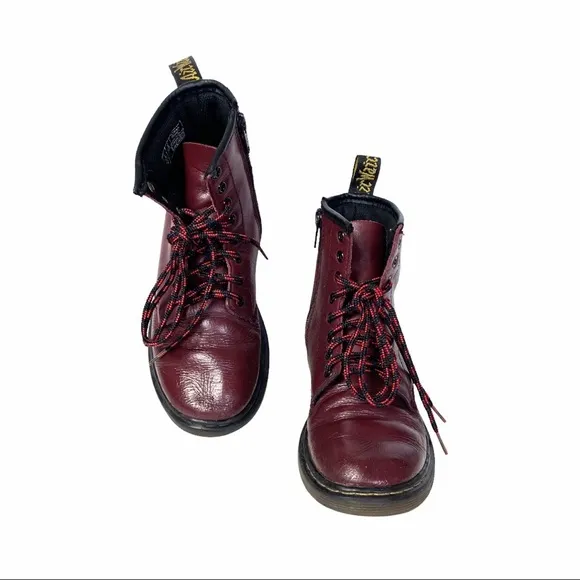 Dr. Martens 1460 Cherry Red Junior Delaney Boot