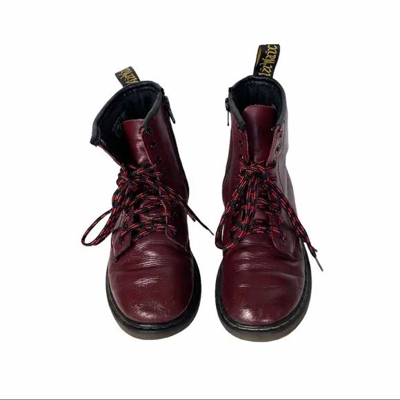 Dr. Martens 1460 Cherry Red Junior Delaney Boot