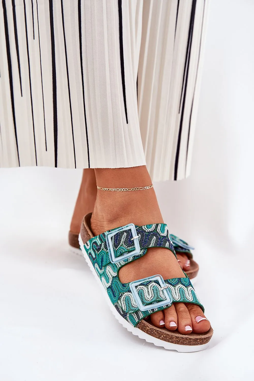 Flip-flops Step in style