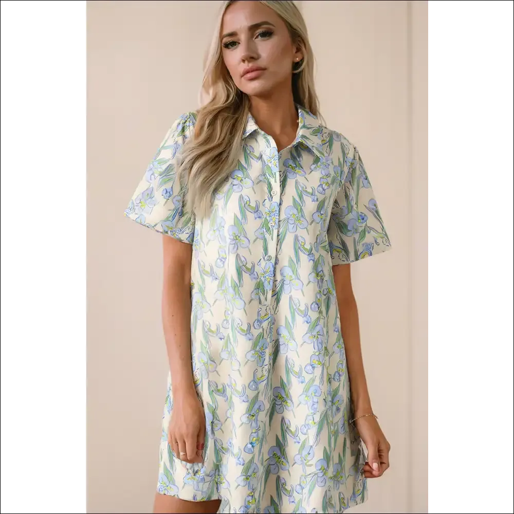 Flirty Green Floral Mini Dress with Half Buttons