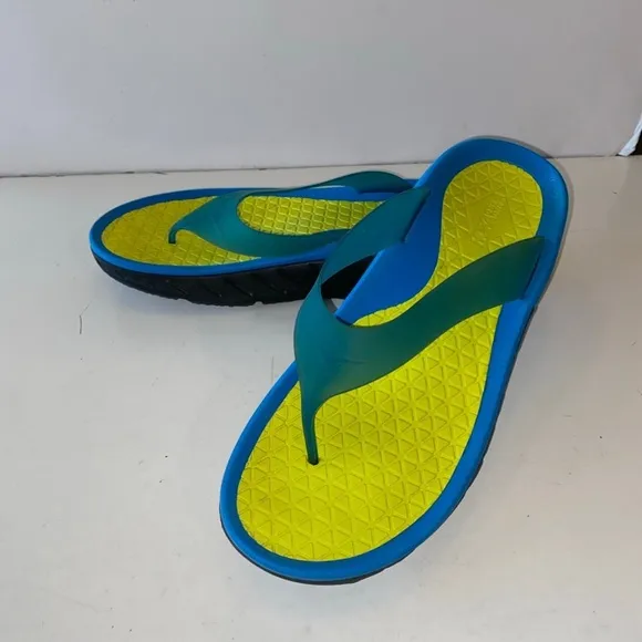HOKA ONE ONE Mens Ora Recovery Flip Thong Sandal