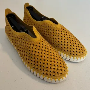 Ilse Jacobson Tulip Plateau Slip On Flat Sneaker Golden Yellow