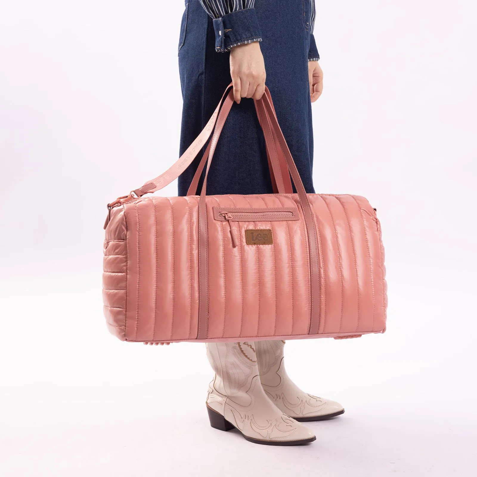 LEE49-001  LEE Quilted Puffer Duffle Bag