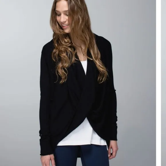 Lululemon Iconic Sweater Wrap‎