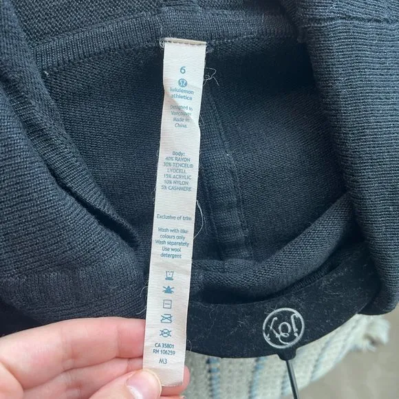 Lululemon Iconic Sweater Wrap‎