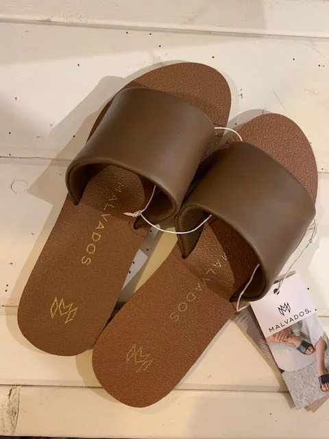 Malvados Ellie Slip On