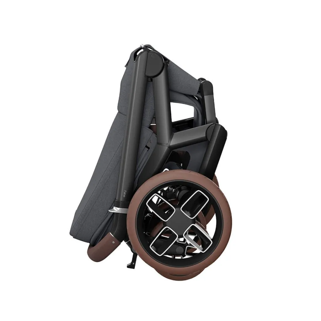 MAXI COSI FAME 6 Piece Travel System with Pebble 360 Pro2 Car Seat and FamilyFix 360 Pro ISOFIX Car Seat Base - Twillic Graphite