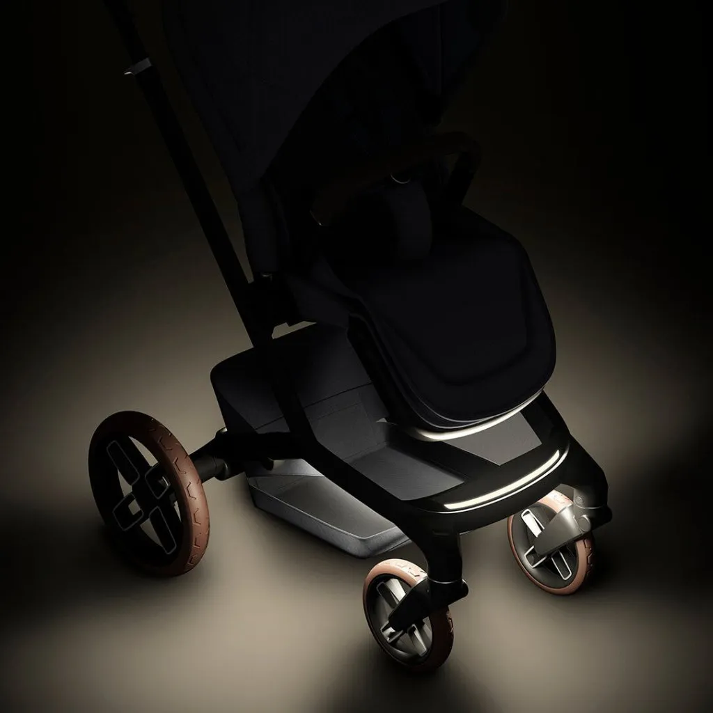MAXI COSI FAME 6 Piece Travel System with Pebble 360 Pro2 Car Seat and FamilyFix 360 Pro ISOFIX Car Seat Base - Twillic Graphite