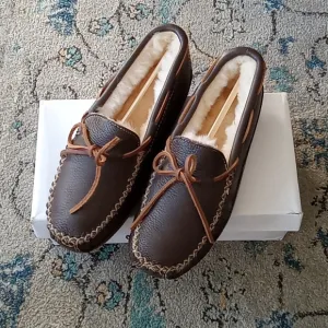 Minnetonka men's slippers-NEW
