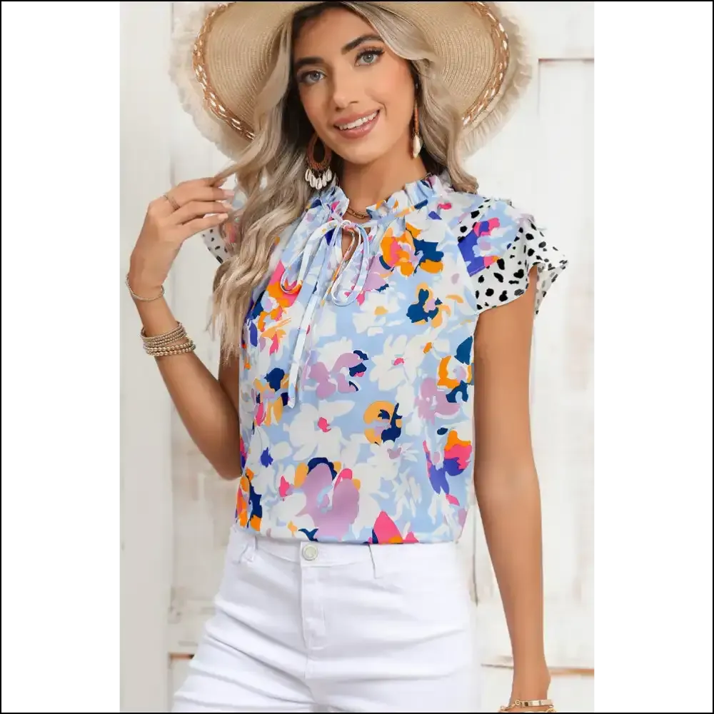 Needful Things: Black Floral Blouse – Prepare for Compliments ! 🖤💐