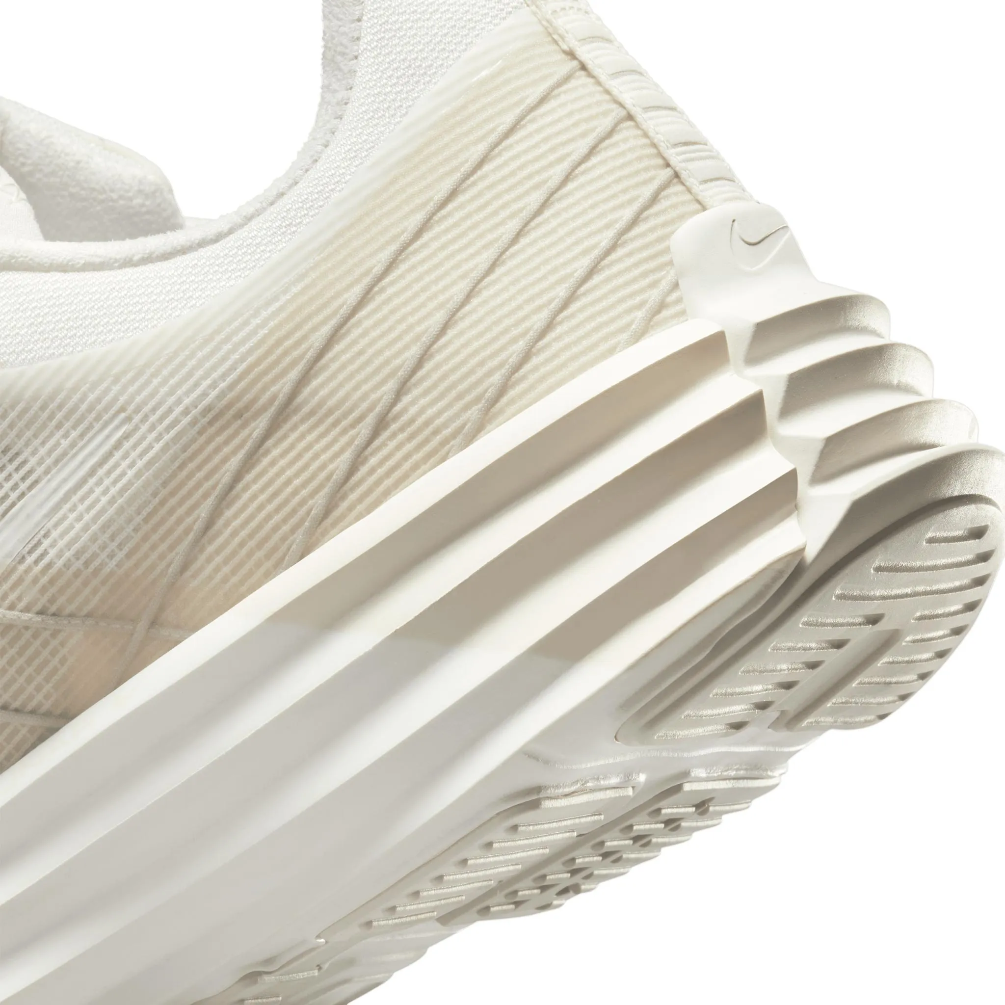 Nike Lunar Roam Summit White/Phantom DV2440-100