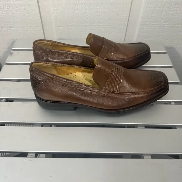 Sandro Moscoloni Vineyard Brown Leather Penny Loafer Slip On Men Size 10 NWOT