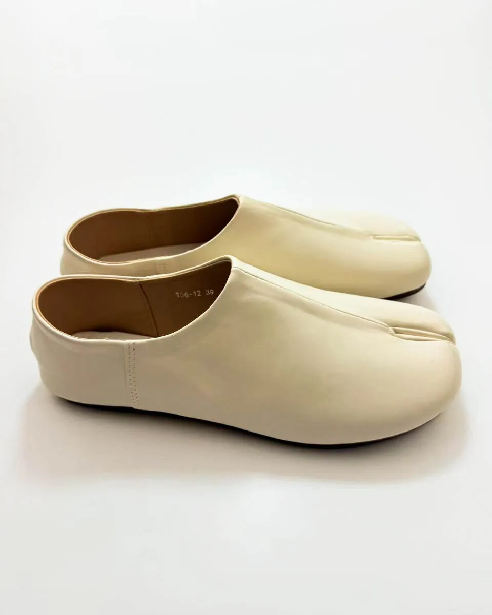 Simple Tabi Ballet Flats