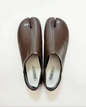 Simple Tabi Ballet Flats