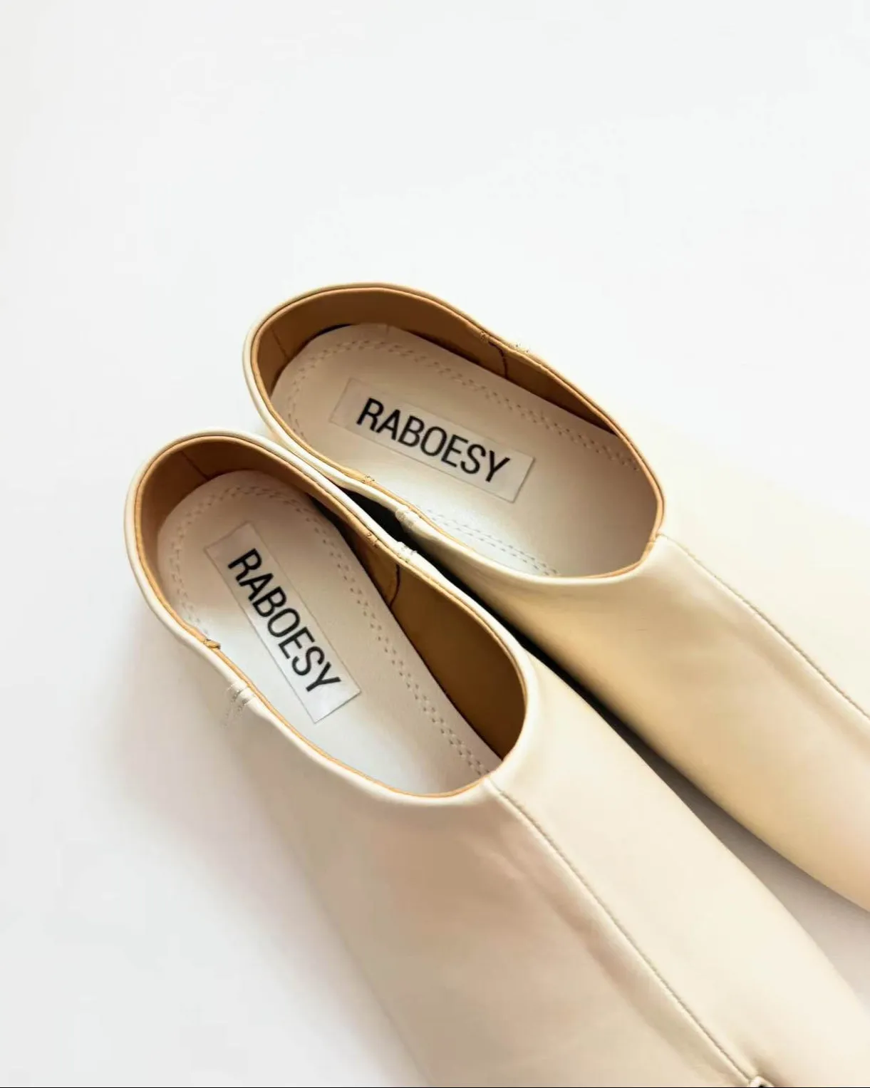 Simple Tabi Ballet Flats