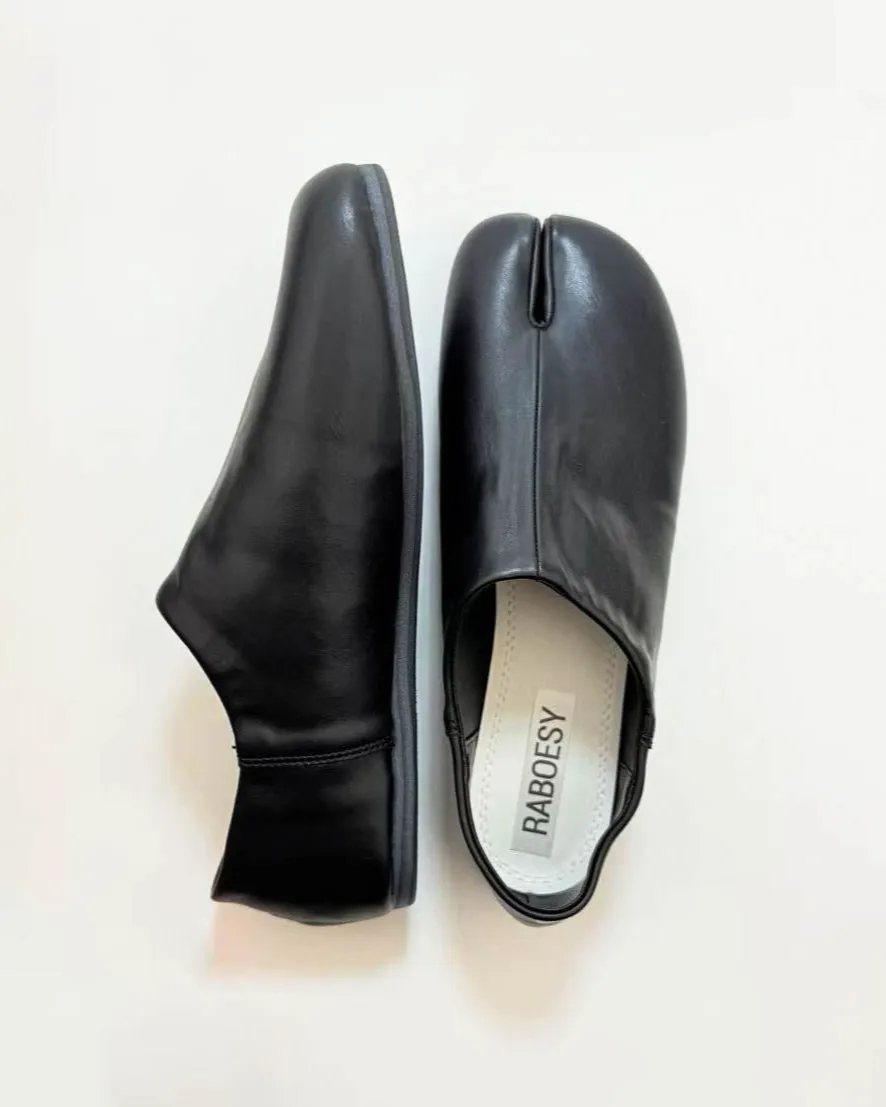 Simple Tabi Ballet Flats
