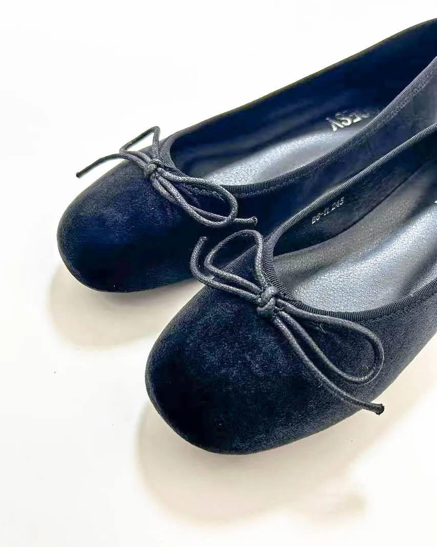 Suede Round Toe Ballet Flats