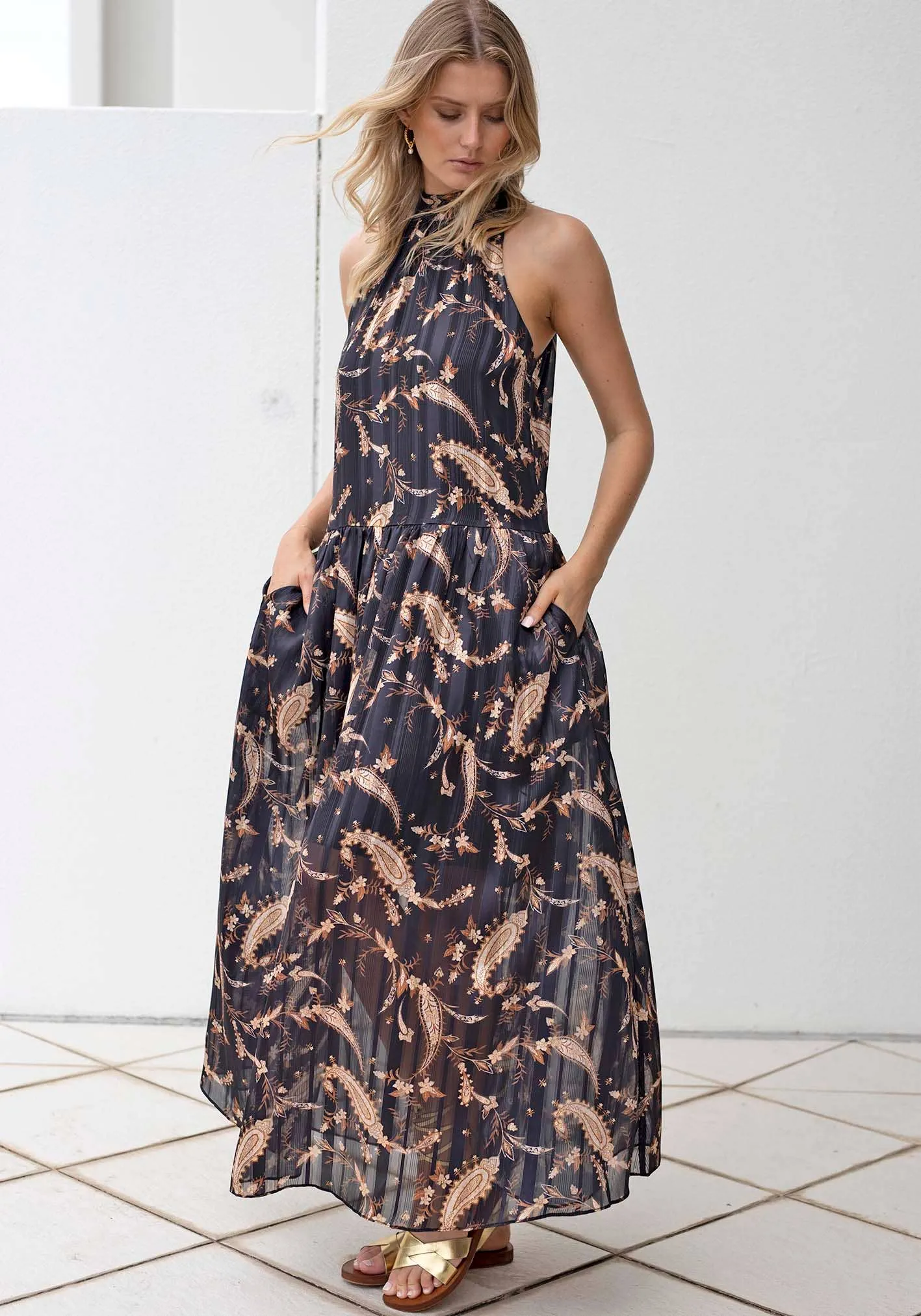 Three of Something - Nighttide Paisley Halter Maxi Dress: Black / S