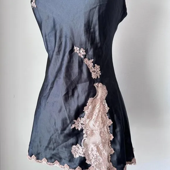 Victoria's Secret y2k 2006 NWT black silky slip dress with pink lace details