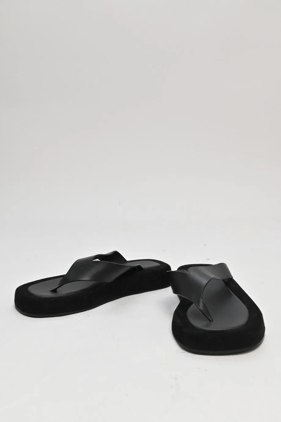 [WS6957] The Row | Flat sandals