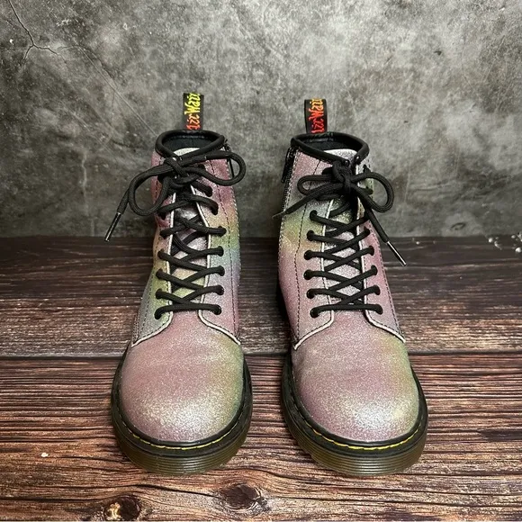 YOUTH 1460 RAINBOW GLITTER SIZE 4