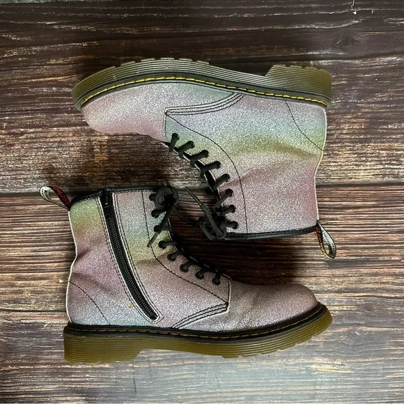 YOUTH 1460 RAINBOW GLITTER SIZE 4